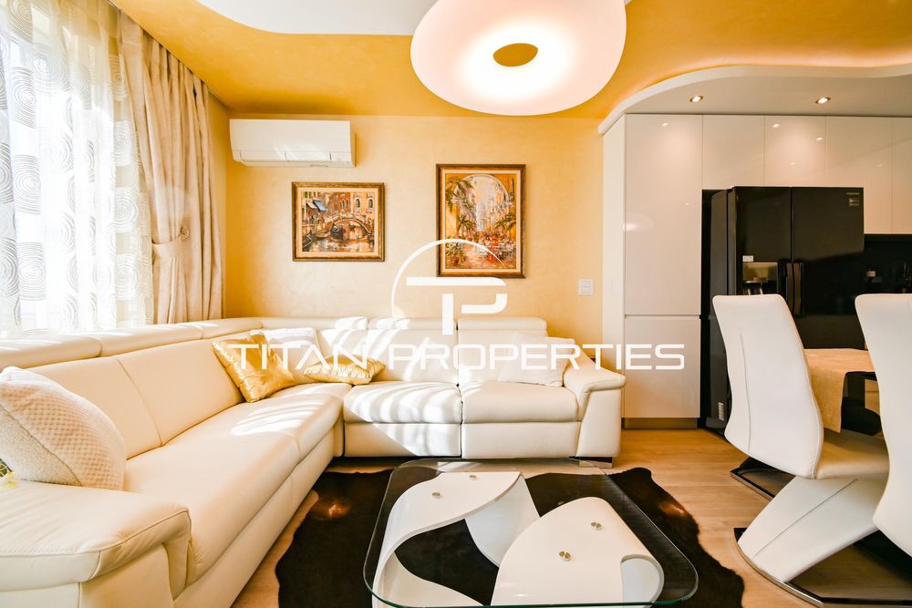 Тристаен, под наем, Център-ЦУМ