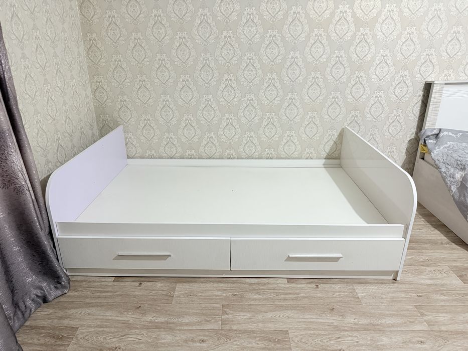 Шкаф + кровать (комплект)