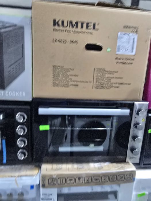Нова голяма фурна с вентилатор Kumtel 70 литра