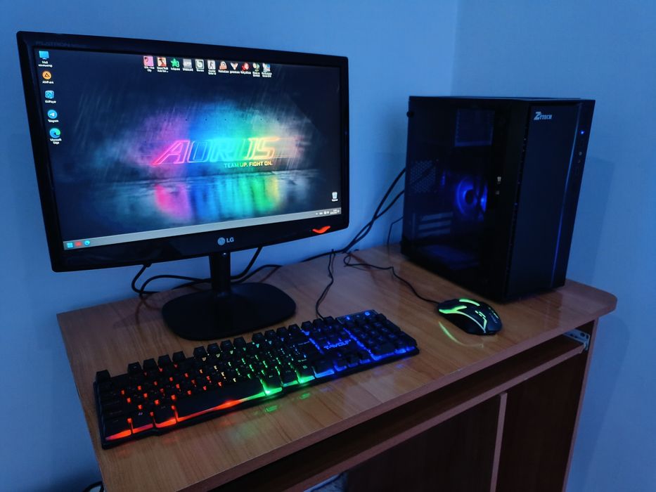 srochna kompyuter sotiladi