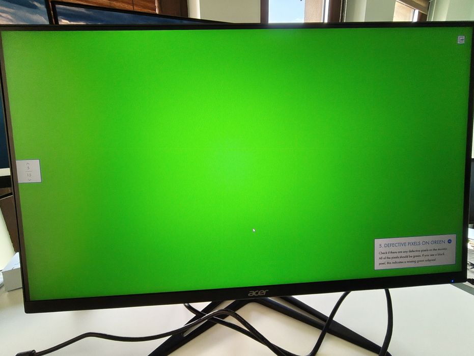Продавам монитор Acer RG271 Pbiipx - 27", IPS, 144Hz, 1ms