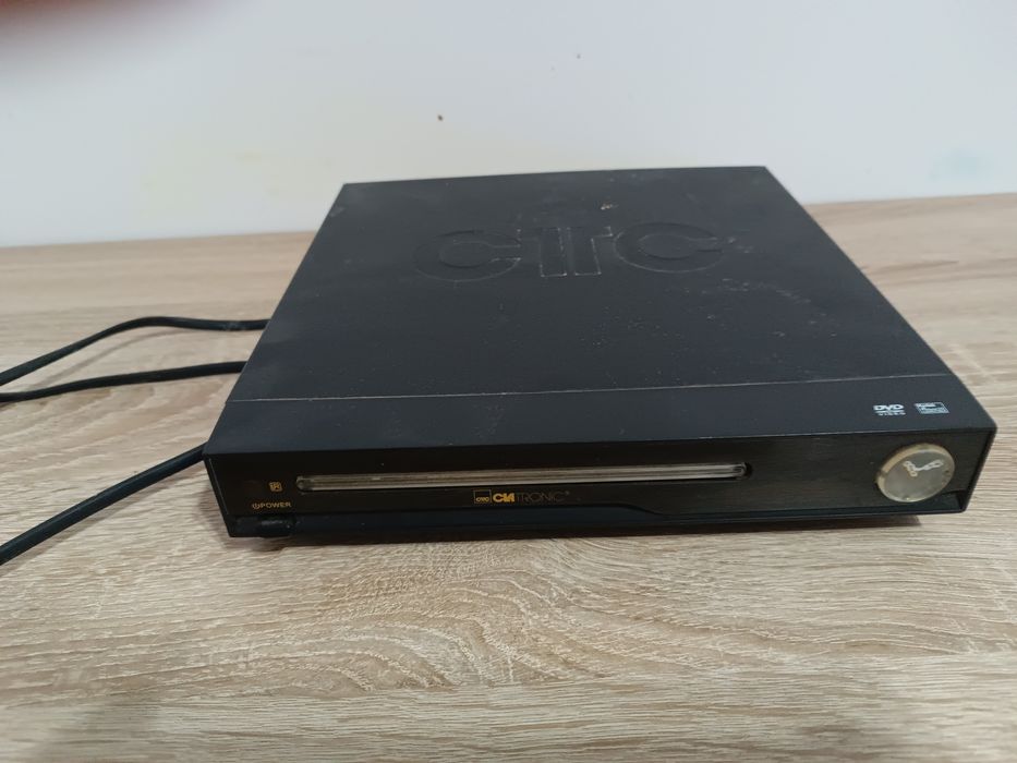 Vând DVD player c