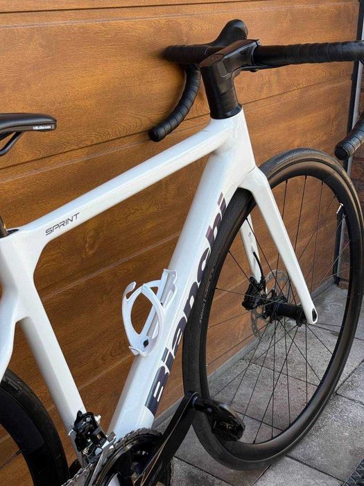 Bianchi Sprint Carbon – карбон, размер S/M, състояние 10/10, Shimano 105