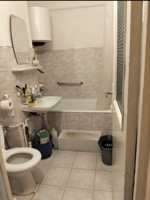 De inchiriat apartament cu o camera