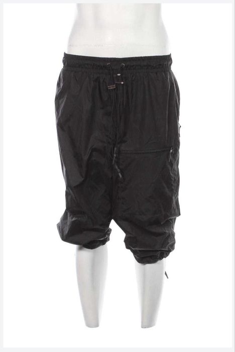 Luda къси панталони