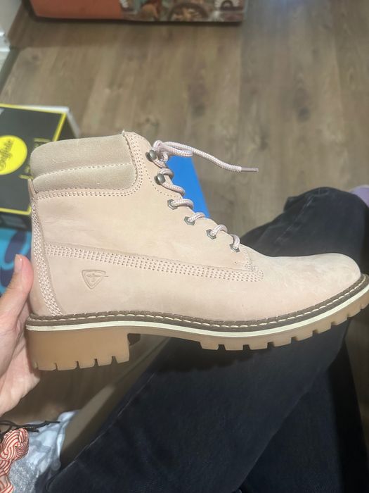 Велурени боти “Tamaris”