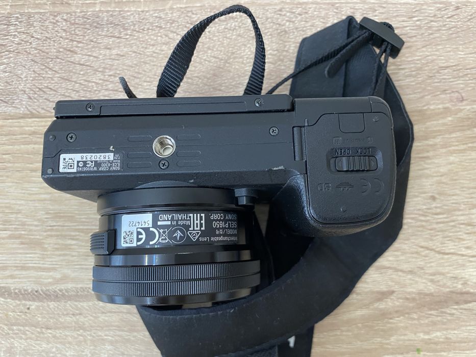 Продам Sony a6300 kit