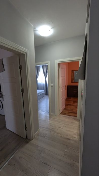 Дава се под наем Тристаен апартамент в Варна, Възраждане 1 - 87 кв.м за 629.34 € - Снимка #2