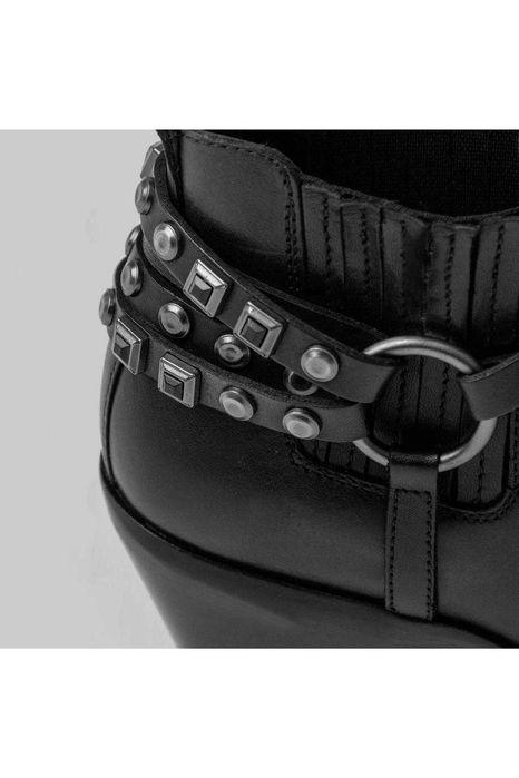 Bronx оригинални нови кожени боти