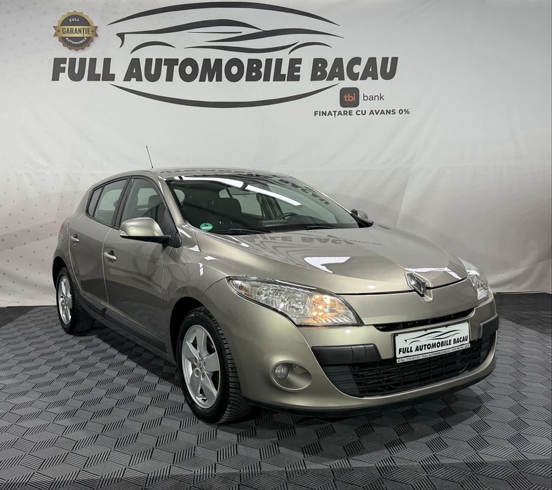RENAULT Megane 2012 — imagine 2