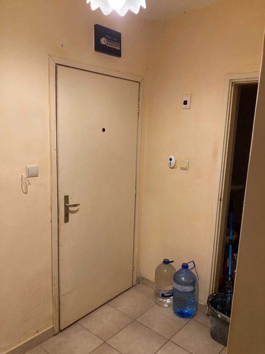 Дава се под наем Тристаен апартамент в Варна, Левски - 90 кв.м за 280.5 € - Снимка #17