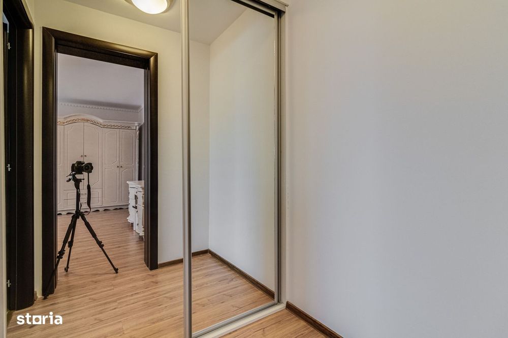 NOU! Vila P+1E CURTE 355 mp , 5 camere, PISCINA, PIPERA!