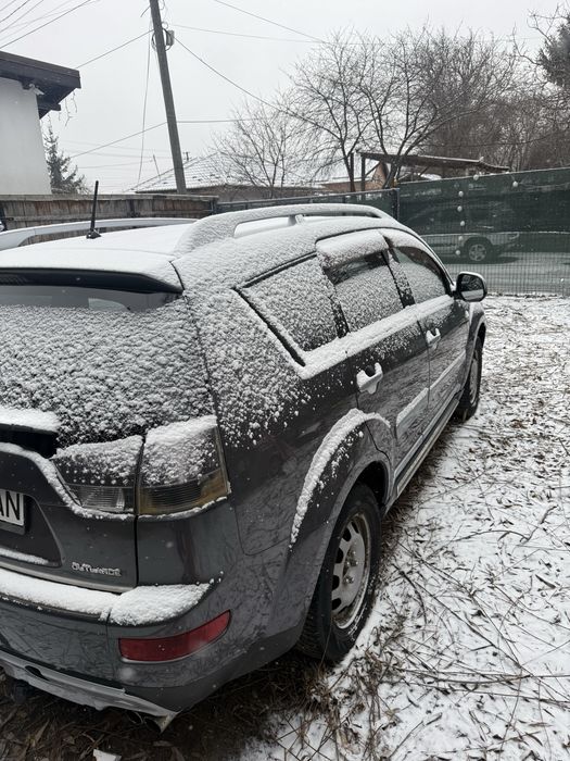 Vând Mitsubishi Outlander 2.2 Diesel, 2008 – 4x4, stare b