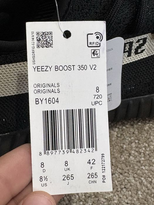 Yeezy 350 v2 oreo reflective 42