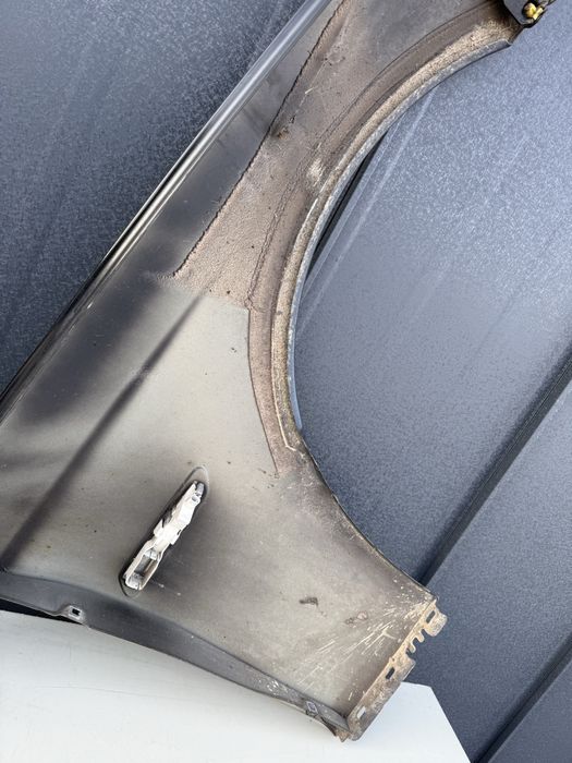 Usa Usi /aripa /Capota  Bmw seria 5 f10 fata /spate stanga