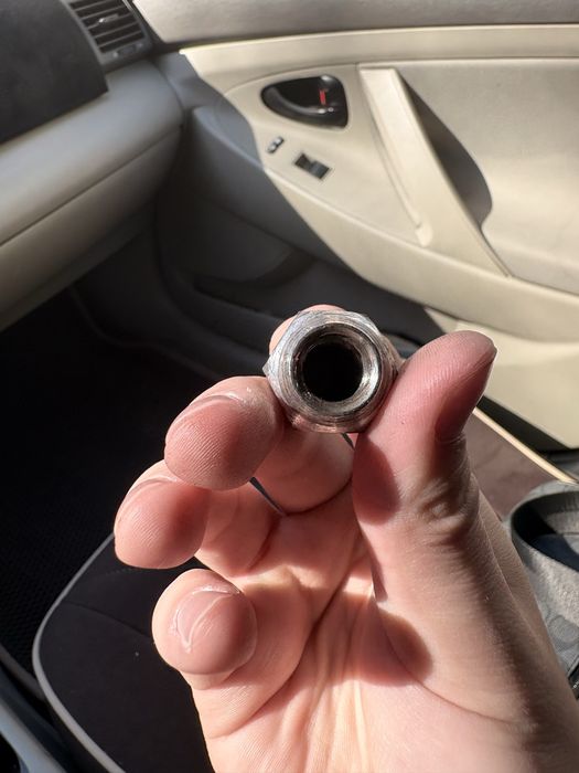 Продам комплект болтов 20шт