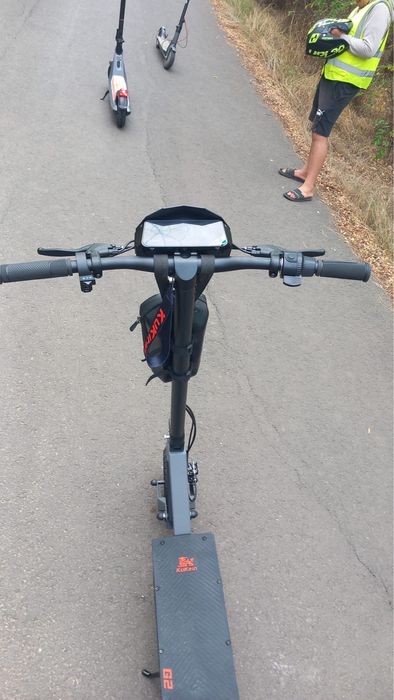 Vand trotineta  kukirin g2 schimb cu scuter electric