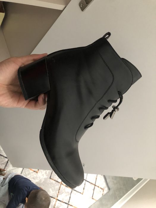 Етік 1-2рет қана киілген