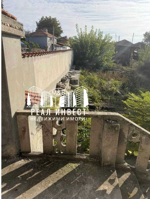 Продавам къща в Бодрово