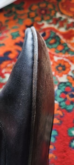 Продам обувь (мәсі)