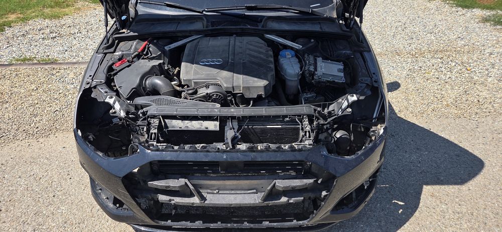 Audi A4 40 tfsi avariat