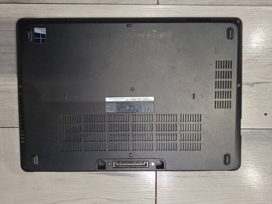 Dell Latitude E5470-i5 6300u/8гб/256гб м.2/Подсветка