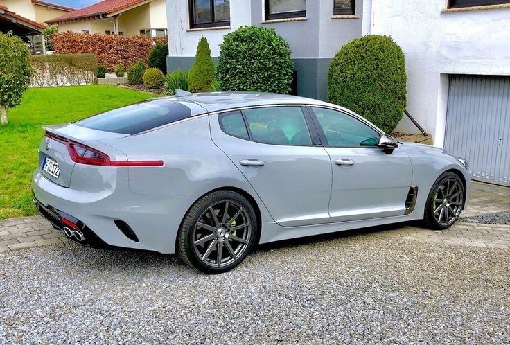 Киа Стингър GT Line Kia Stinger GT Line 2.0 бензин 2021година На части