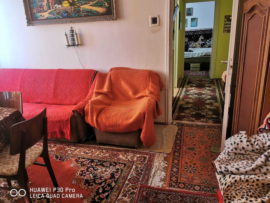 Apartament 3 camere la etajul 4 Cantemir 77