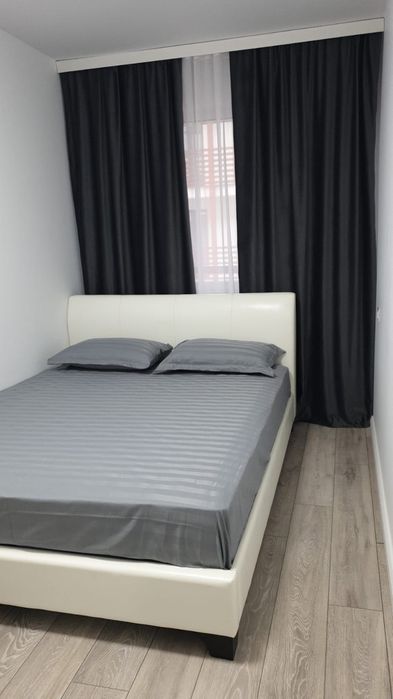 Vând apartament