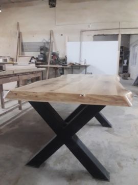 Масивна дъбова маса с янове(УНИКАТ)