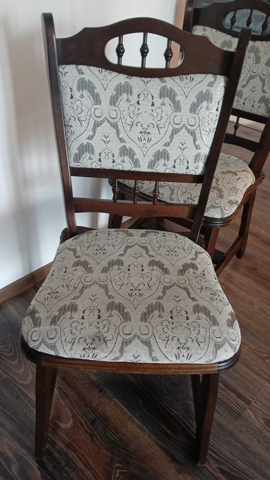 Vând 6 scaune  bucătărie