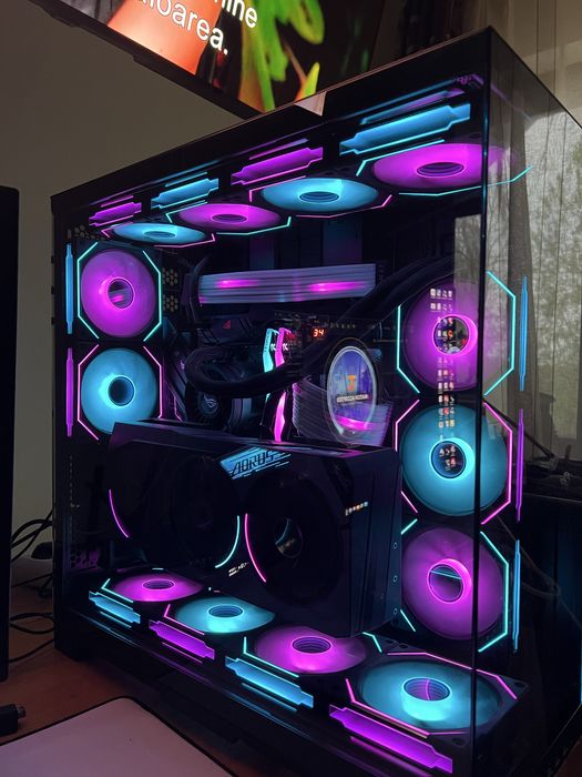 VAND/SCHIMB PC+Monitor 7800x3d 2TB SSD 32GB DDR5 6400 CL30 RTX 4090 4k 240HZ