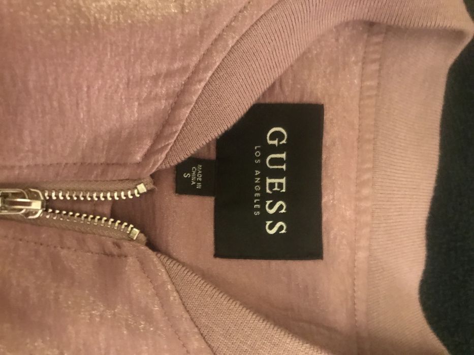 Дамско яке Guess