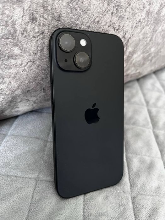 Продам Iphone 15