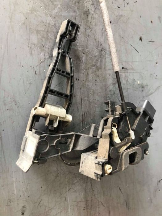 broasca iala stanga spate ford s-max