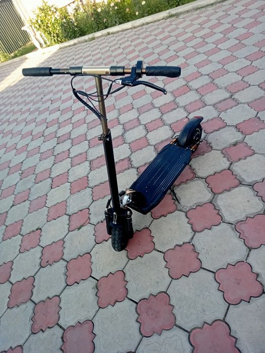 Электросамокат Kugoo M4