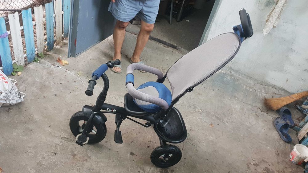 Tricicleta bebe copii