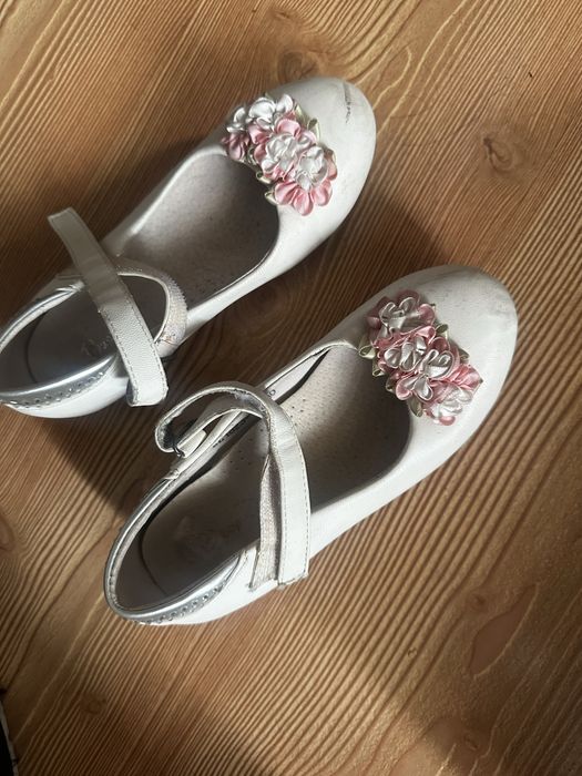 нарядные туфли для девочек