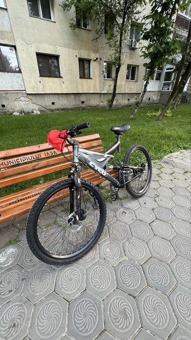 Bicicleta cyco f.s.52 full suspension