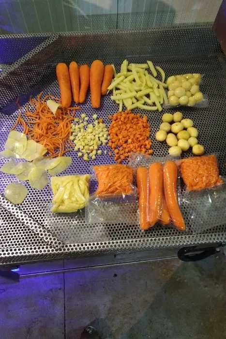 Linii PROCESARE Legume.  curățare, taiere, Blansare, ambalare