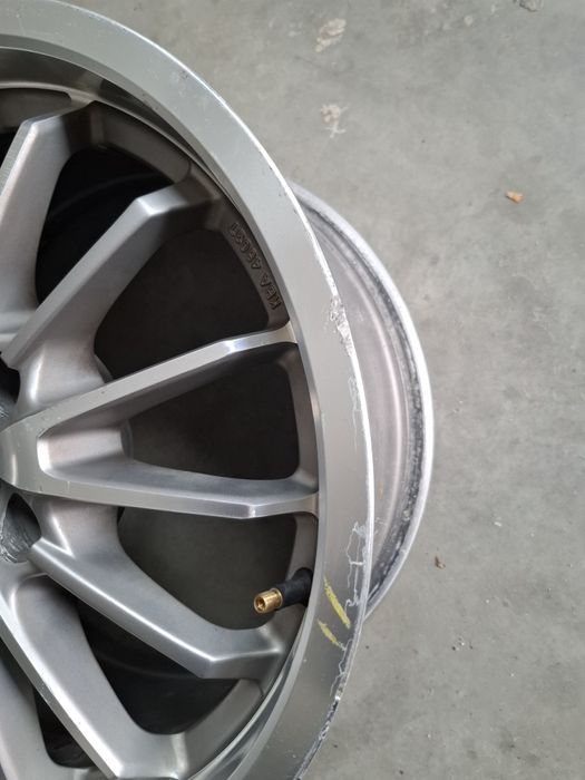 Jante MSW 21  16 inch  5 x 114,3  ET40 7J butuc 73,1 mm