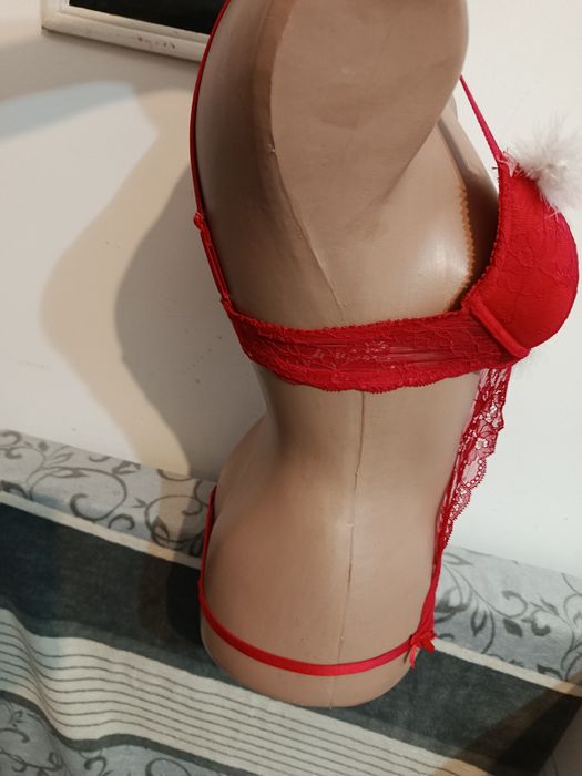 Lenjerie roșie cu puf sexy craciunita mărimea S-M 36/38