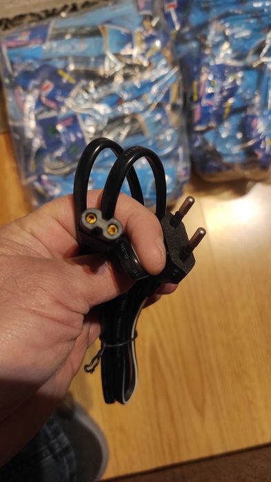 cablu radio tv 220v cu 2 pini NOI