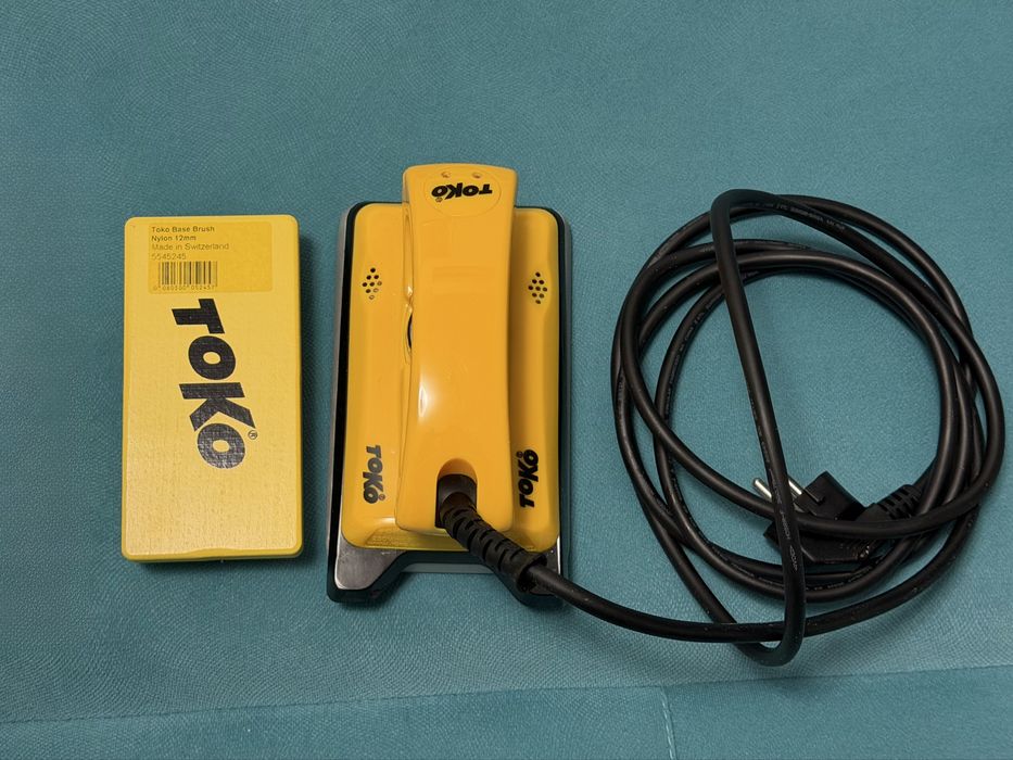 Fier ceruire Toko T8 800W Ski Snowboard