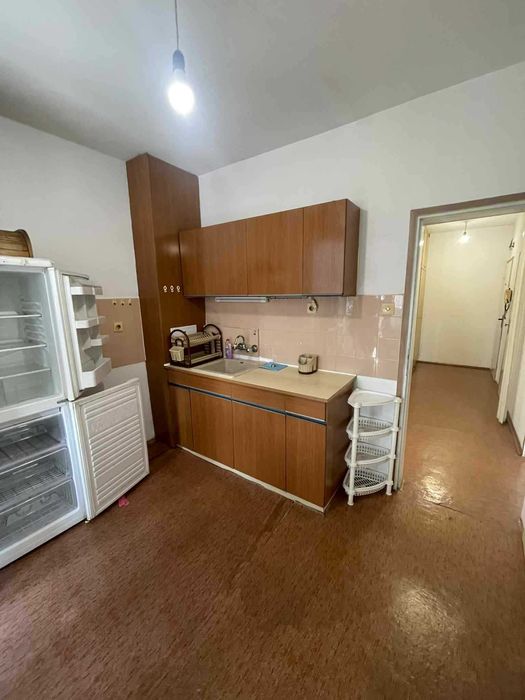 Продава се Тристаен апартамент в Пловдив, Център - 86 кв.м за 1966 €/кв.м - Снимка #8