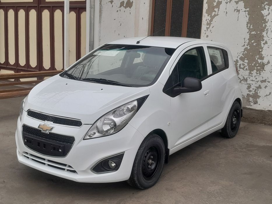 Moshinaga javob beriladi kelip tekshirip olasila moshina ishonarli