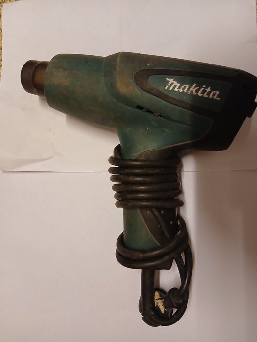Suflanta /pistol cu aer cald Makita