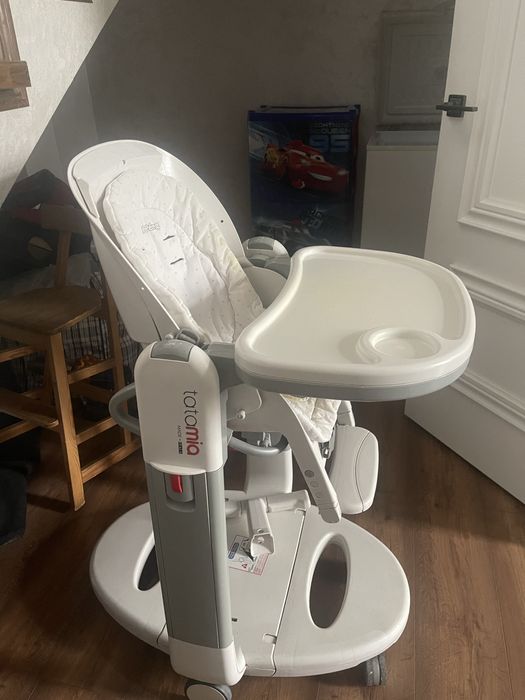 Детский стульчик  для кормления