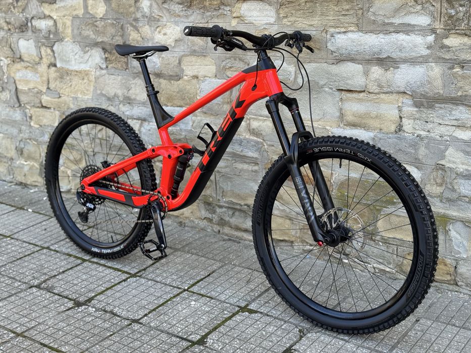Планински велосипед с пълно окачване TREK SLASH 7  ( XL размер)