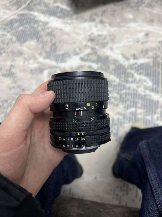 Продам обьектив Nikon 35-70mm